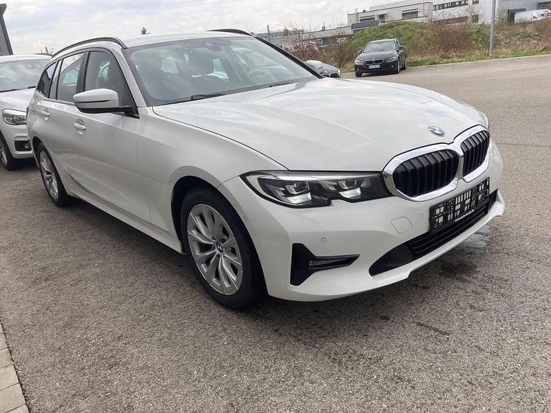 Gebraucht BMW 320 190 PS (139 kW) 2020 Weiß Kombi