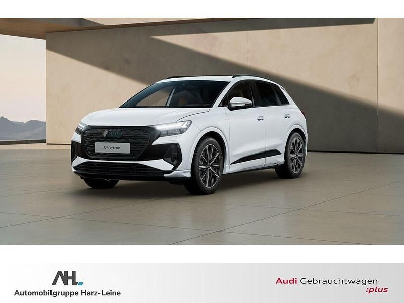 Weiß Gebraucht 2025 Audi Q4 e-tron Comfort SUV | 54.794 € - Bild 1/4