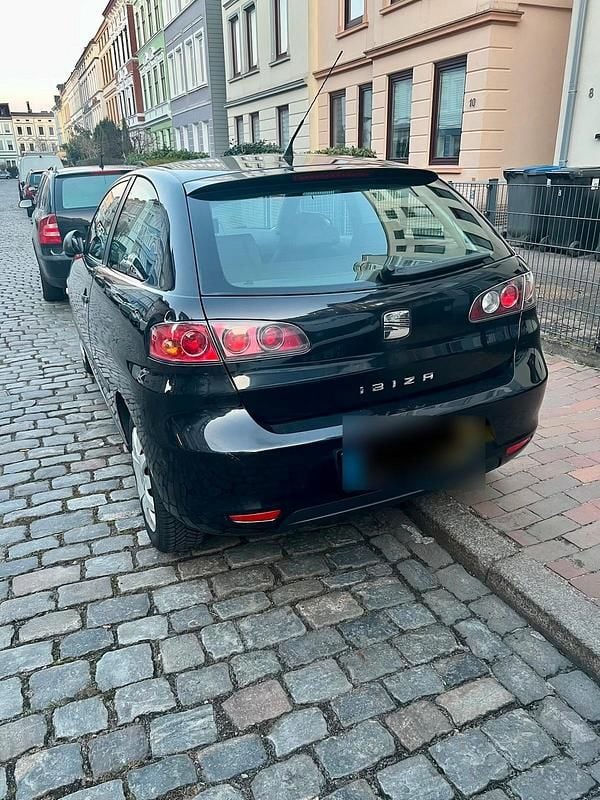 Gebraucht Seat Ibiza 60 PS (44 kW) 2008 Schwarz Kleinwagen