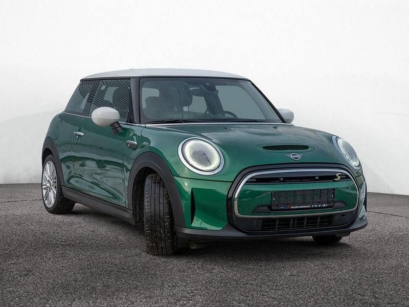 Gebraucht Mini Cooper SE 135 kW (184 PS) 2022 Grün Kleinwagen