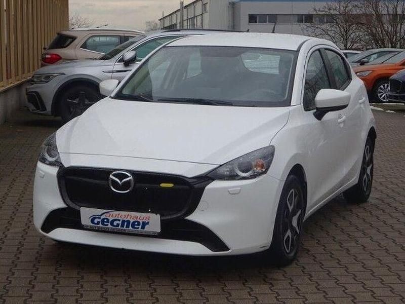 Gebraucht Mazda 2 Center-Line 75 PS (55 kW) 2023 Weiß Limousine