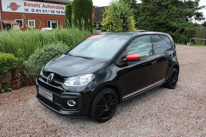Schwarz Gebraucht 2017 VW up! Beats Kleinwagen | 12.280 € (Etwas zu teuer) - Bild 1/4