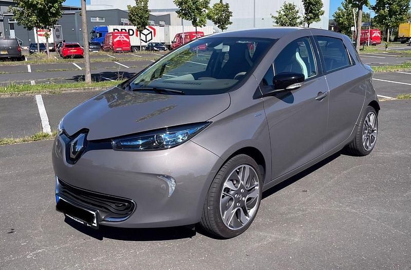 Grau Gebraucht 2019 Renault Zoe Bose Edition Kleinwagen | 17.490 € - Bild 1/4