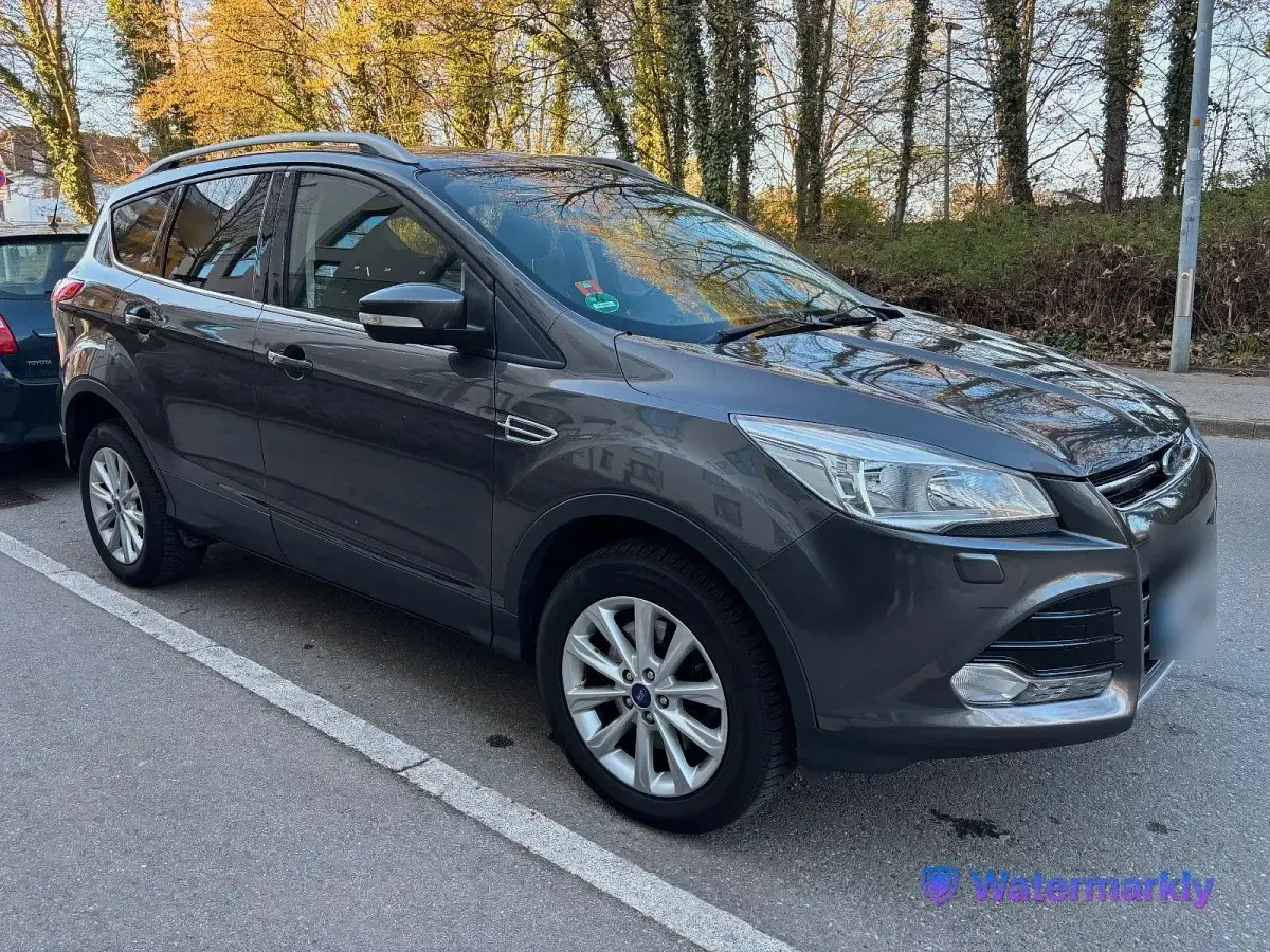 Używany Ford Kuga 182 KM (133 kW) 2016 Szary SUV