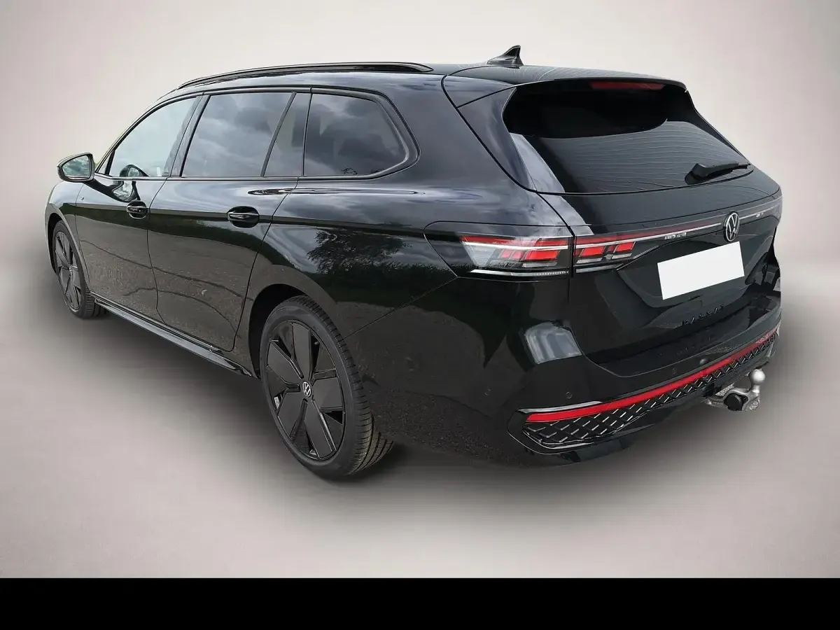 Neu VW Passat R-line 220 PS (161 kW) 2026 Manufacturer Kombi
