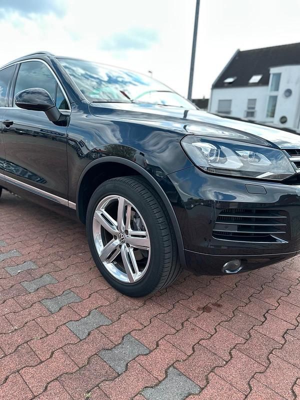 Gebraucht VW Touareg Exclusive 245 PS (180 kW) 2012 Schwarz SUV