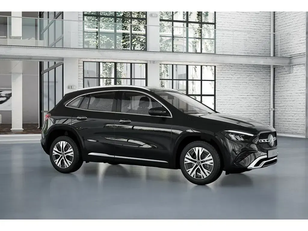 Gebraucht Mercedes GLA200 Progressive 163 PS (119 kW) 2025 Schwarz SUV