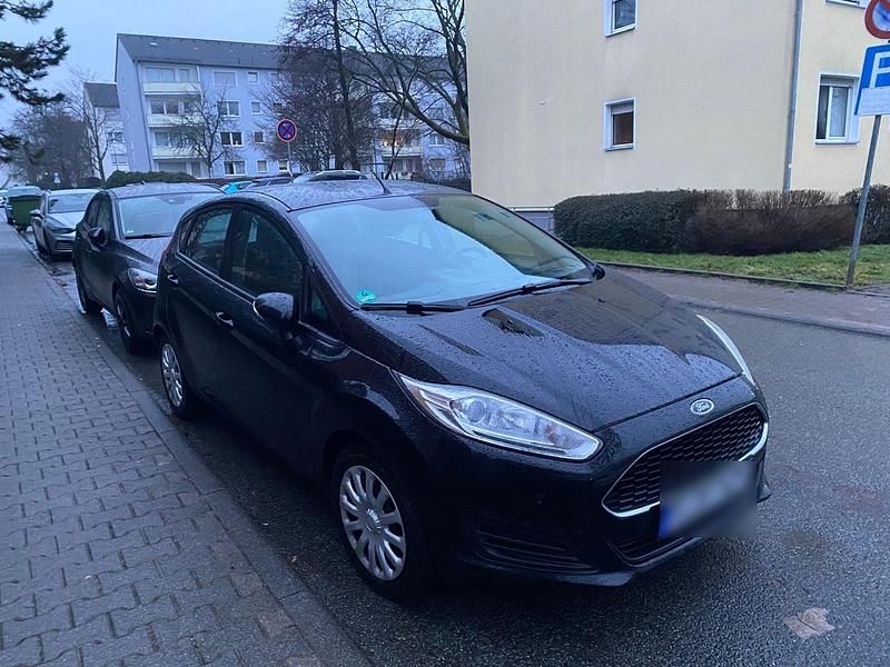 Gebraucht Ford Fiesta 100 PS (73 kW) 2016 Schwarz Kleinwagen