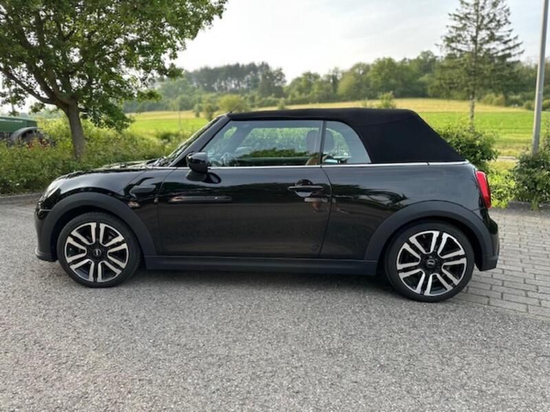 Schwarz Gebraucht 2021 Mini Cooper Cabriolet Cabrio | 23.800 € (Fairer Preis) - Bild 1/4