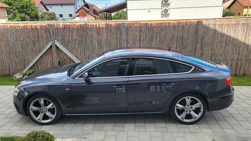 Schwarz Gebraucht 2014 Audi A5 Sportback Sport Kleinwagen | 8.700 € (Guter Preis) - Bild 1/4