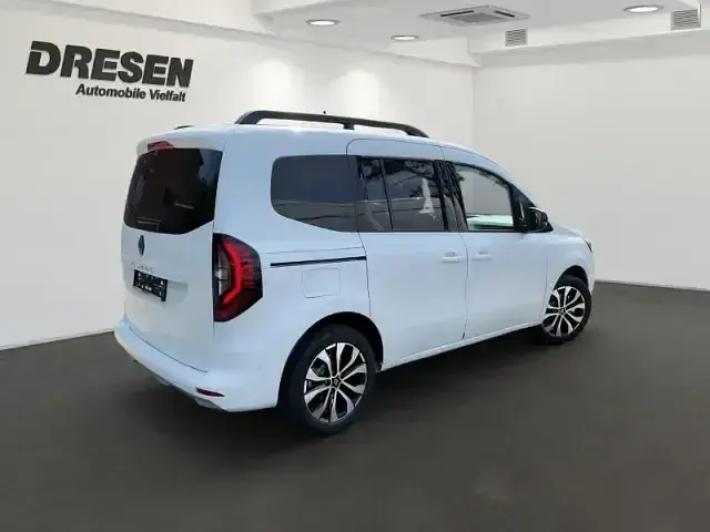 Neu Renault Kangoo Techno 131 PS (96 kW) 2025 Weiss Van / Kleinbus