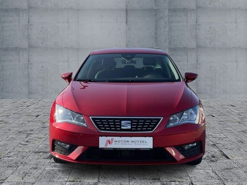 Gebraucht Seat Leon XCELLENCE 131 PS (96 kW) 2019 Rot Limousine