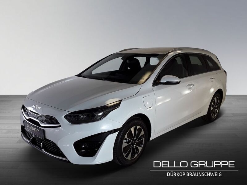 (hw2) deluxeweiss met. Gebraucht 2023 Kia Ceed Sportswagon Spirit Kombi | 22.960 € (Superpreis) - Bild 1/4