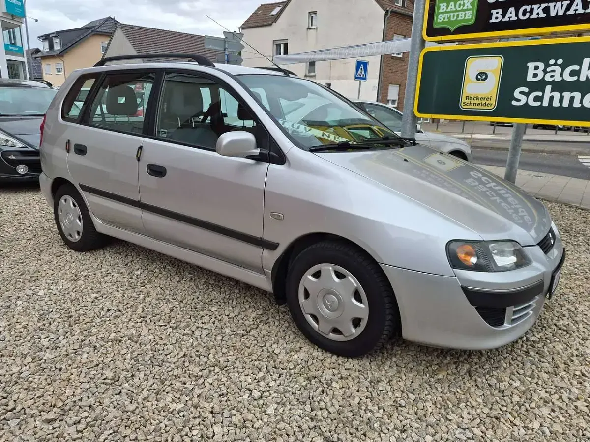 Gebraucht Mitsubishi Space Star Comfort Edition 122 PS (89 kW) 2002 Silber Van / Kleinbus