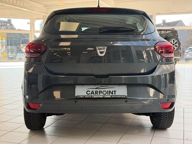 Gebraucht Dacia Sandero 101 PS (74 kW) 2021 Grau Kleinwagen