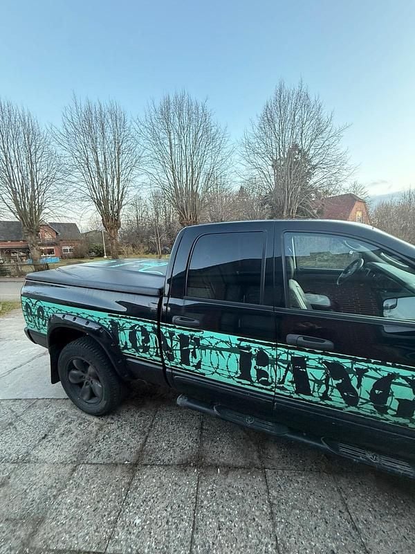 Second-hand Dodge Ram 350 CP (257 kW) 2004 Andere farben Pickup