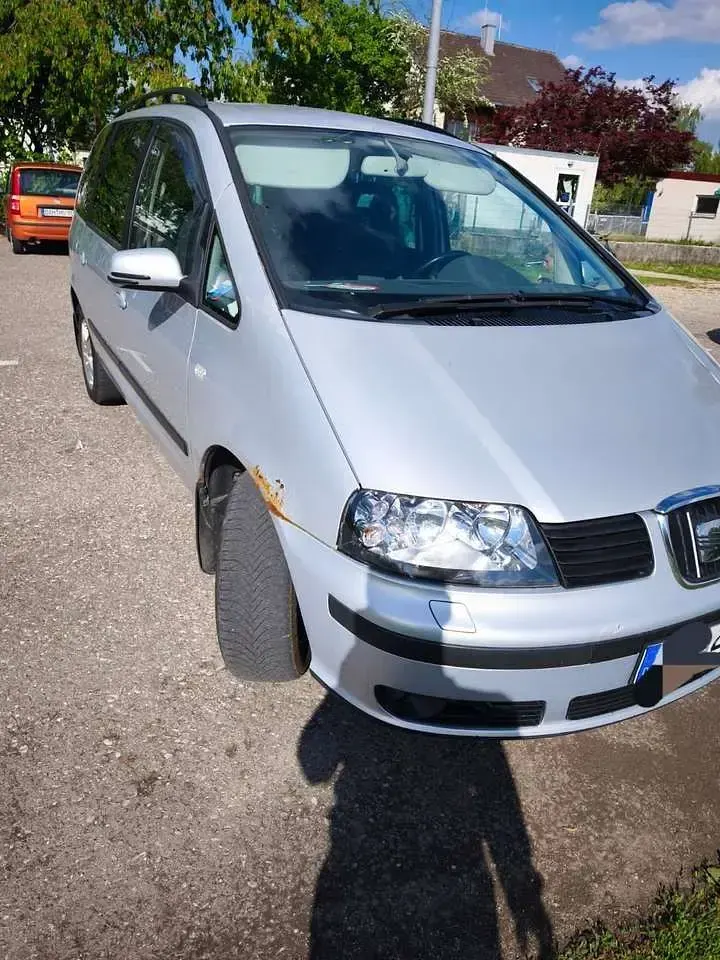 Second-hand Seat Alhambra 116 CP (85 kW) 2002 Monovolum