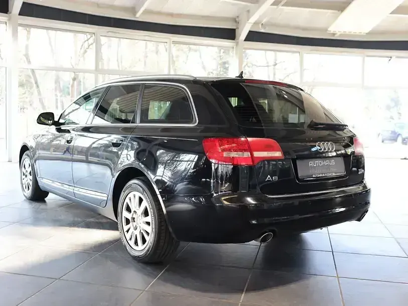 Używany Audi A6 Advanced 190 KM (139 kW) 2011 Czarny Kombi