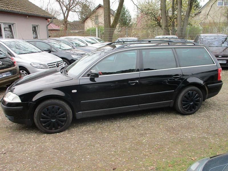 Second-hand VW Passat 101 CP (74 kW) 2003 Negru Break