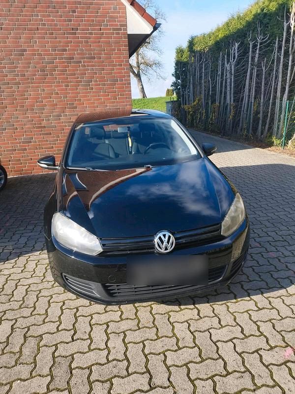 Schwarz Gebraucht 2009 VW Golf VI Coupé | 2.700 € (Fairer Preis) - Bild 1/4