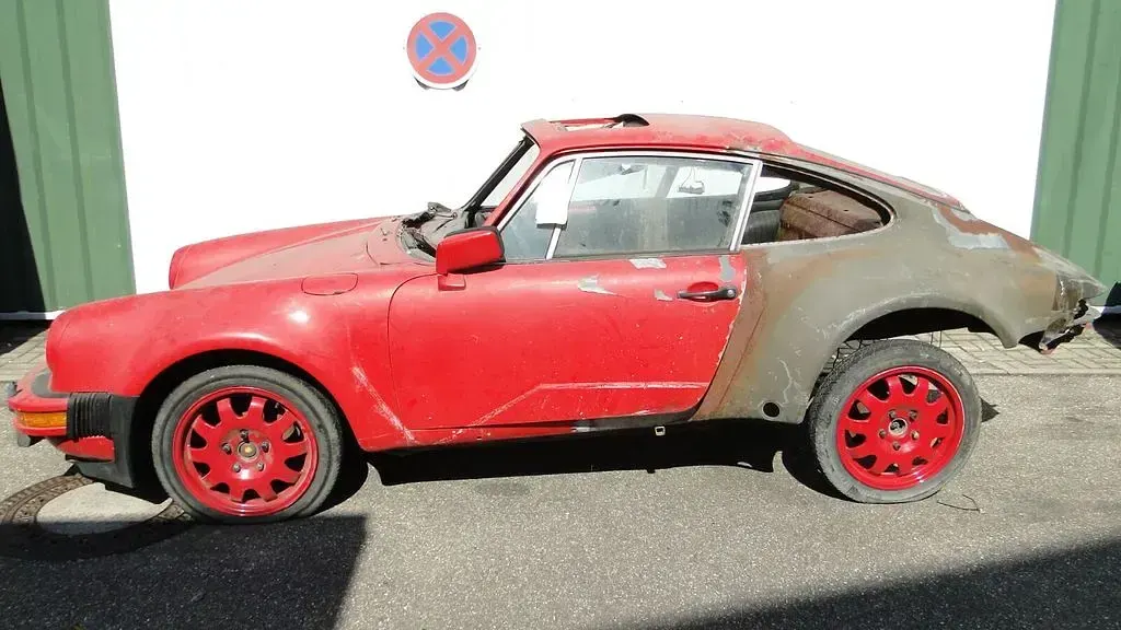 Gebraucht Porsche 930 Turbo 260 PS (191 kW) 1976 Rot Coupé
