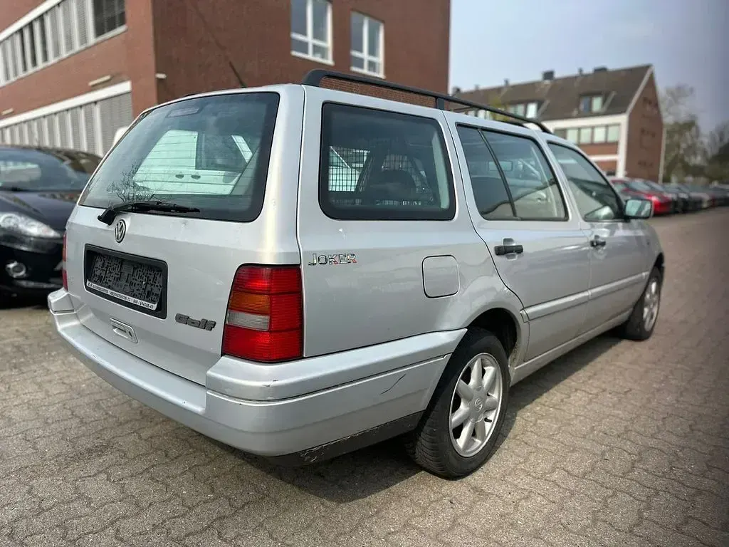 Gebraucht VW Golf III 75 PS (55 kW) 1997 Silber Kombi