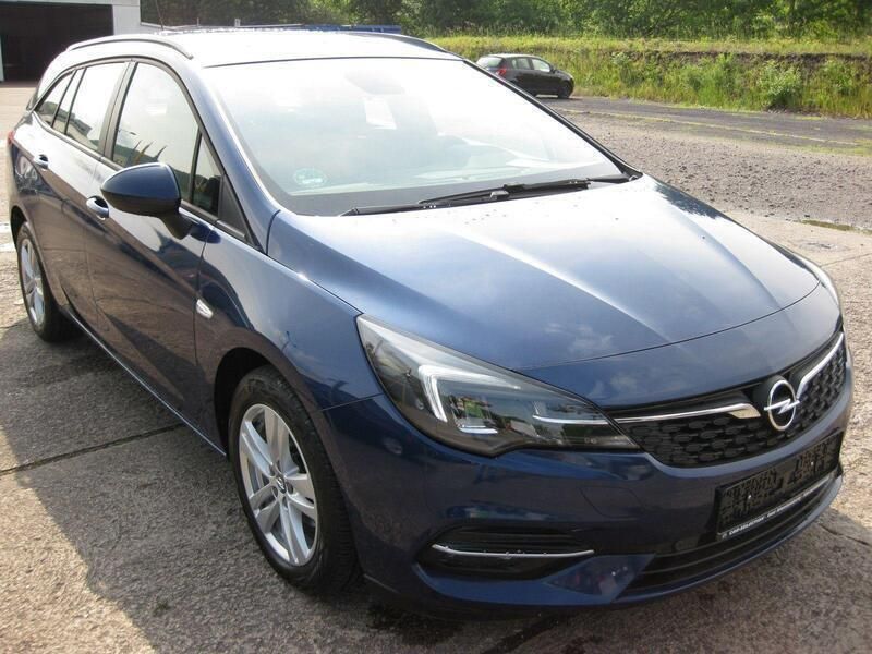 Gebraucht Opel Astra 122 PS (89 kW) 2021 Nautic blau Kombi