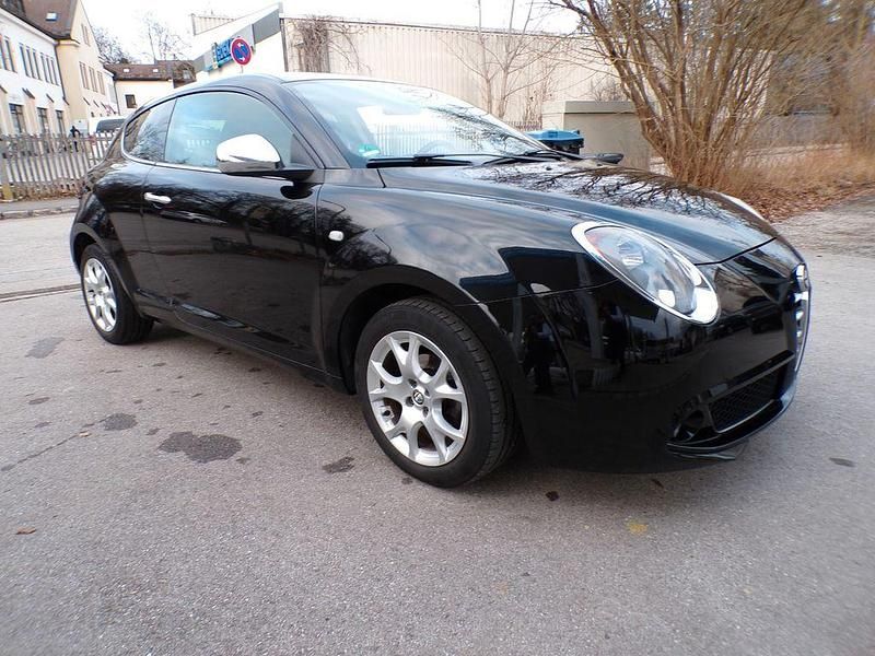 Gebraucht Alfa Romeo MiTo Turismo 105 PS (77 kW) 2015 Schwarz Kleinwagen