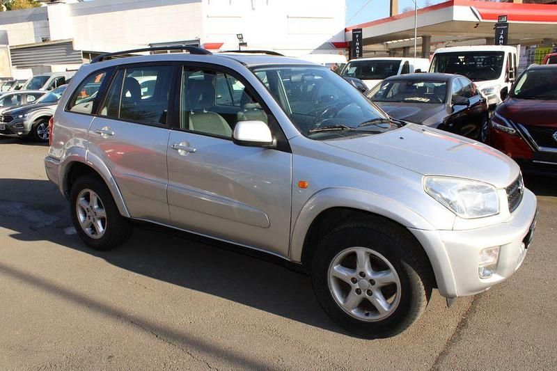 Gebraucht Toyota RAV4 150 PS (110 kW) 2003 Silber SUV