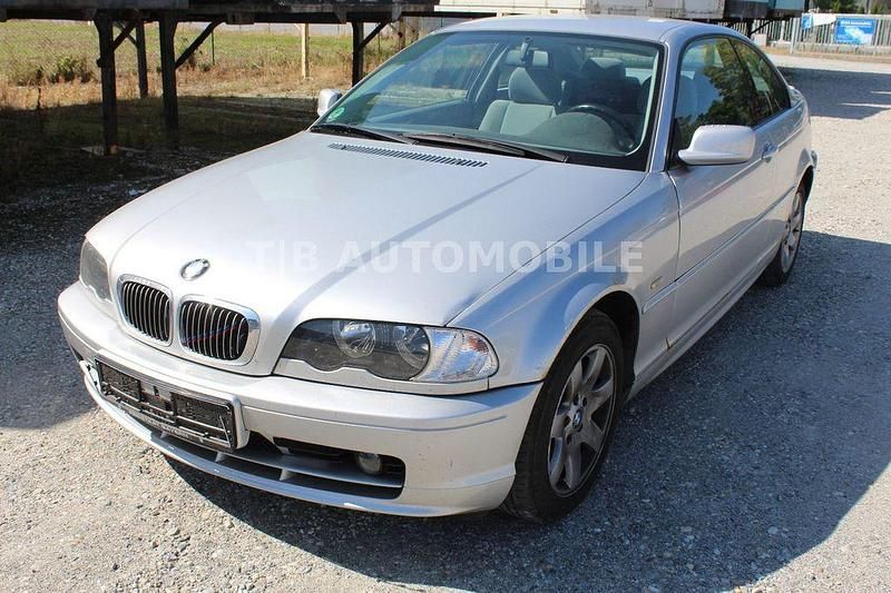 Silber Gebraucht 2000 BMW 318 Coupé | 999 € (Superpreis) - Bild 1/4