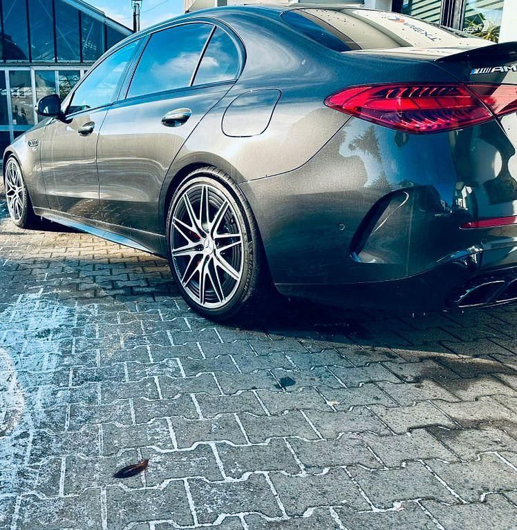 Gebraucht Mercedes C63S AMG SE 476 PS (350 kW) 2024 Grau Limousine