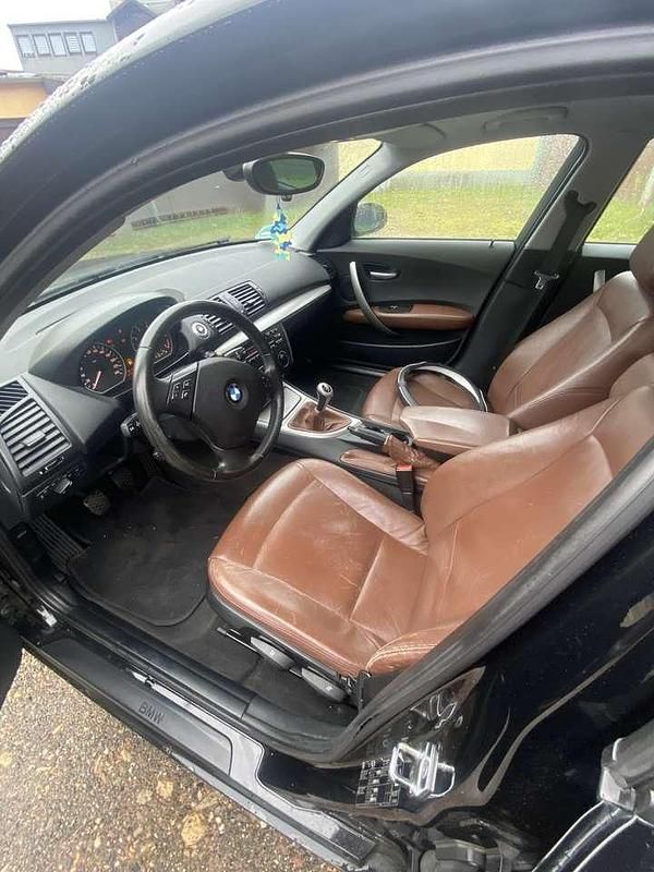 Gebraucht BMW 118 129 PS (94 kW) 2005 Kleinwagen