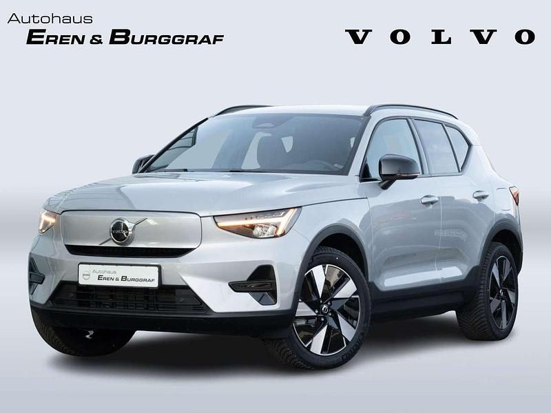 Gebraucht Volvo XC40 Core 185 kW (252 PS) 2025 Silver dawn / metallic SUV