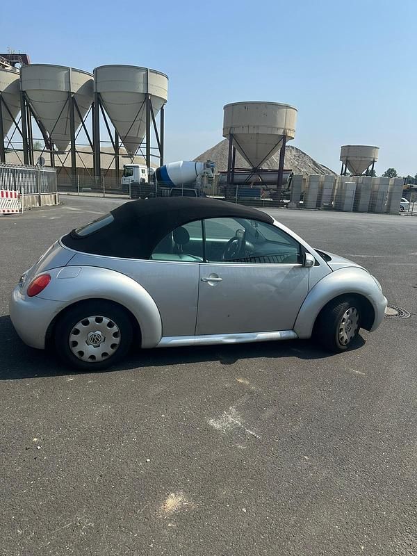Grau Gebraucht 2004 VW Beetle Kleinwagen | 1.800 € (Guter Preis) - Bild 1/4