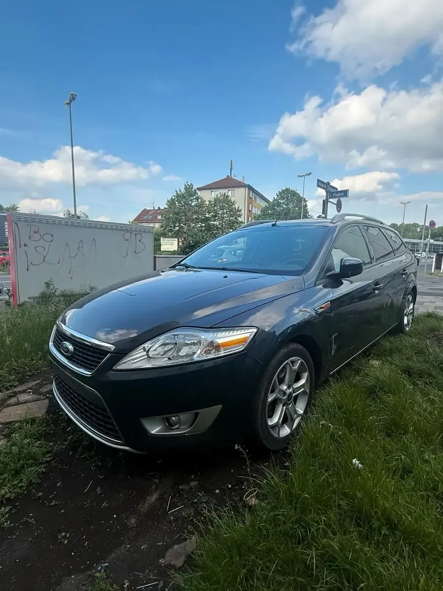 Używany Ford Mondeo 140 KM (102 kW) 2010 Szary Kombi