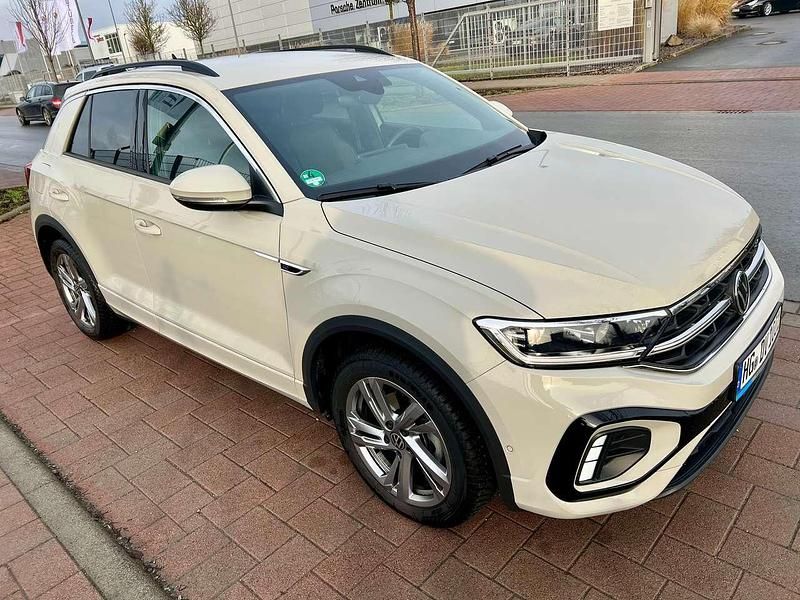 Weiß Gebraucht 2024 VW T-Roc R-line SUV | 28.400 € (Guter Preis) - Bild 1/4