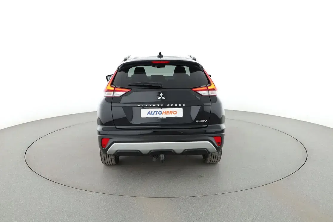Begagnad Mitsubishi Eclipse Cross Plus 82 HK (60 kW) 2022 Svart SUV