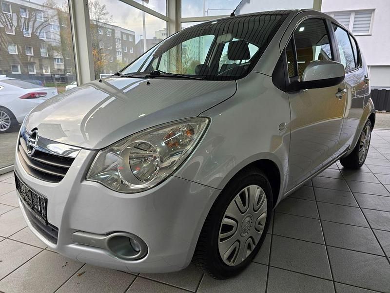 Silber Gebraucht 2012 Opel Agila Edition Kleinwagen | 6.990 € (Fairer Preis) - Bild 1/4