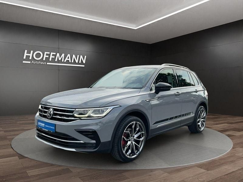 Grau Gebraucht 2020 VW Tiguan Elegance SUV | 27.480 € (Fairer Preis) - Bild 1/4