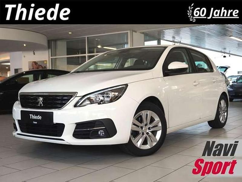 Gebraucht Peugeot 308 Active 131 PS (96 kW) 2021 Weiß Limousine