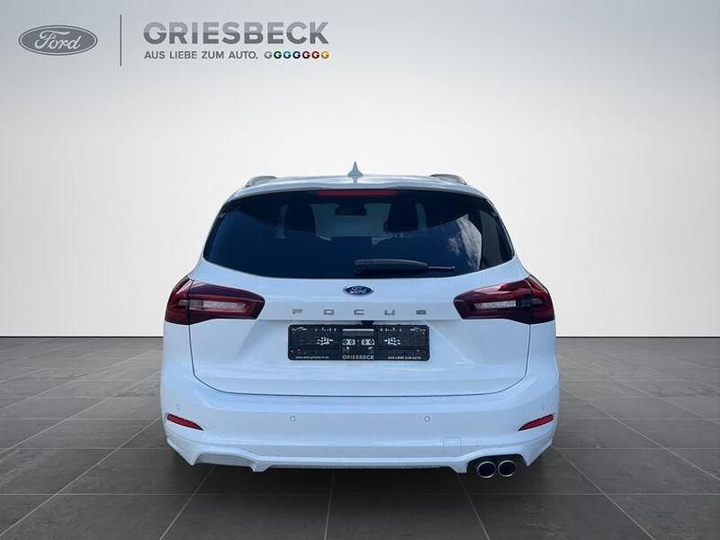 Gebraucht Ford Focus ST-Line 125 PS (91 kW) 2025 Weiß (frostweiß) Kombi