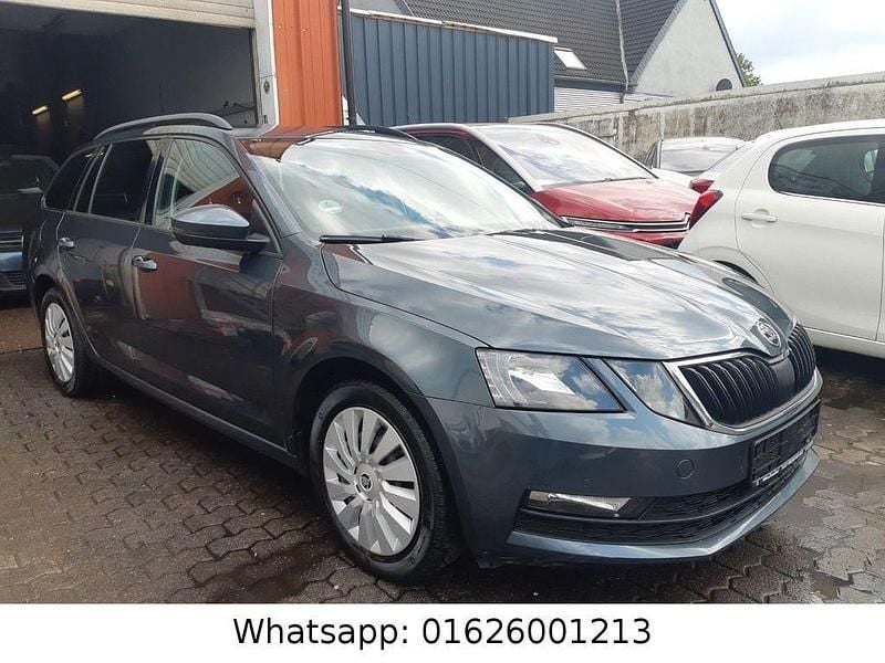Gebraucht Skoda Octavia Ambition 190 PS (139 kW) 2018 Grau Kombi