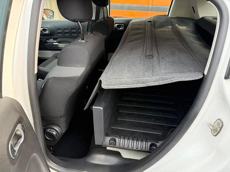 Second-hand Citroën C3 102 CP (75 kW) 2019 Alb Hatchback