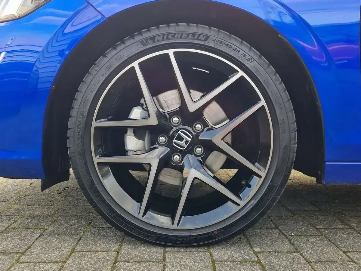 Gebraucht Honda Civic Advance 184 PS (135 kW) 2025 Premium crystal blue (blau) Limousine