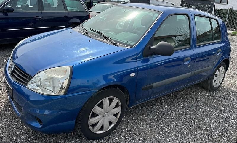 Gebraucht Renault Clio II 75 PS (55 kW) 2010 Blau Kleinwagen