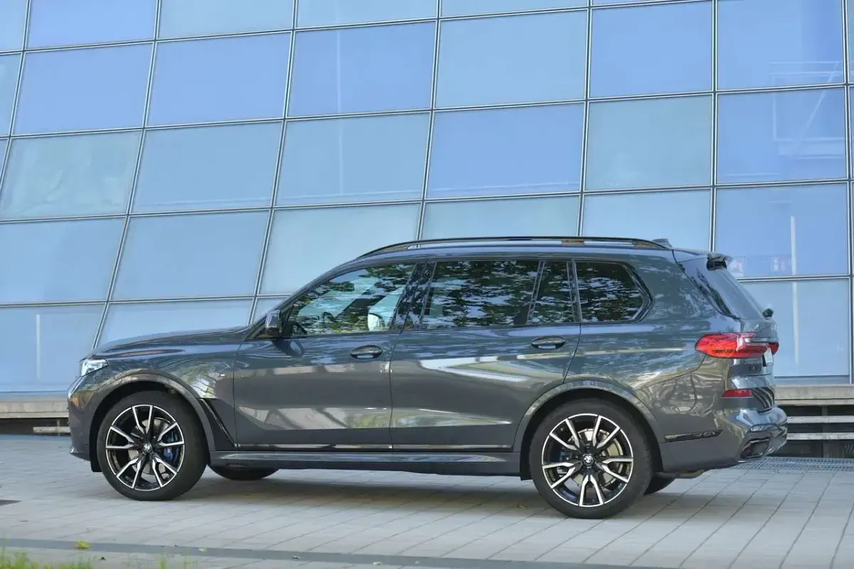 Gebraucht BMW X7 M Sport 340 PS (250 kW) 2021 Grau SUV