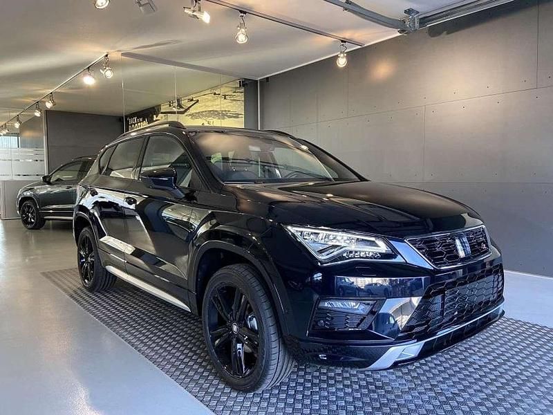 Crystal schwarz metallic Gebraucht 2019 Seat Ateca Beats SUV | 21.340 € (Fairer Preis) - Bild 1/1