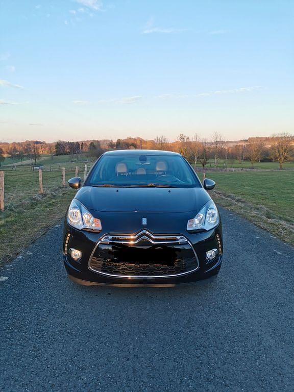 Gebraucht Citroën DS3 Sport Chic 156 PS (114 kW) 2014 Schwarz Kleinwagen