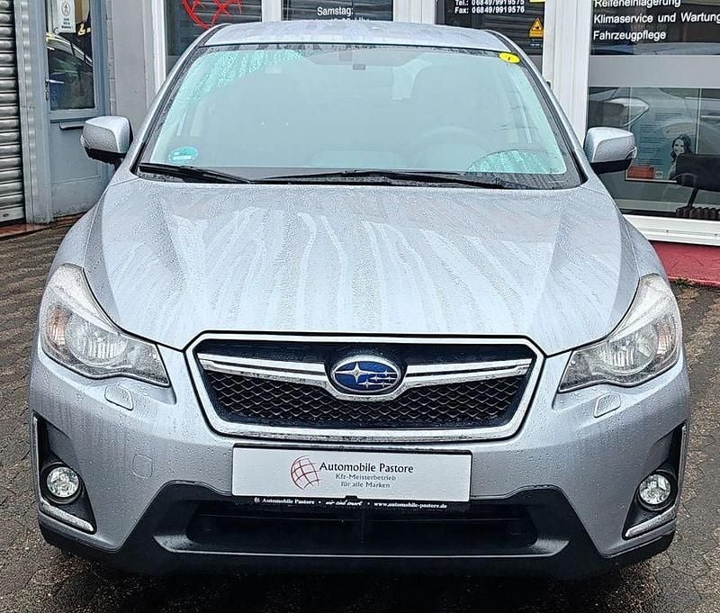 Gebraucht Subaru XV Comfort 147 PS (108 kW) 2016 Silber SUV