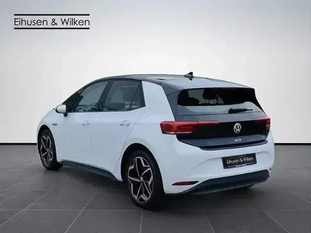 Gebraucht VW ID.3 Pro 110 kW (150 PS) 2022 Weiß Kleinwagen